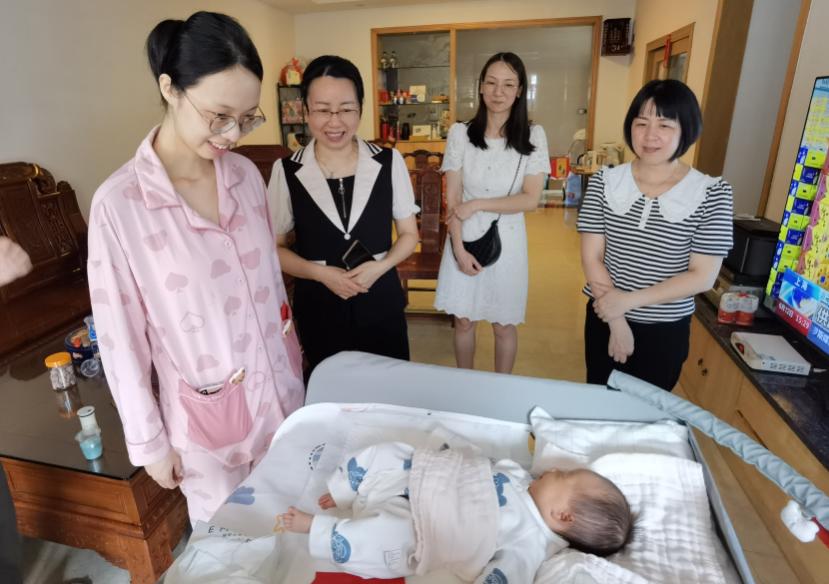 简报55期图片1.jpg